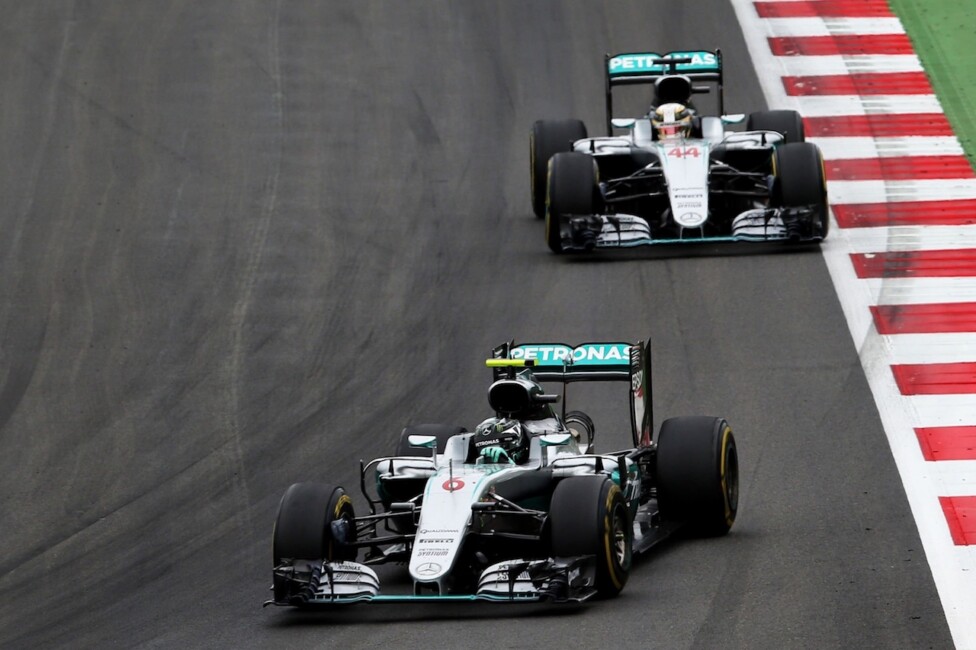 Mercedes 2016 F1 Rosberg Hamilton