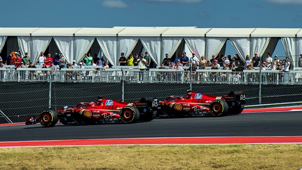 Ferrari Leclerc y Sainz