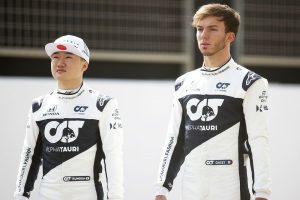 Yuki Tsunoda y Pierre Gasly en Alpha Tauri.
