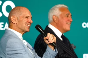 Adrian Newey junto a Lawrence Stroll.
