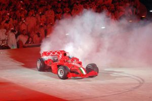 Luca Badoer, Ferrari F2005, ceremonia inaugural de los Juegos Olímpicos de Invierno Turín 2006.