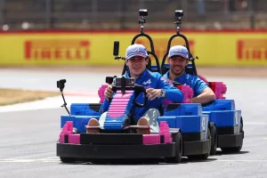 Franco Colapinto y Pierre Gasly, Alpine, Lego Race, Gran Premio de Gran Bretaña 2026.